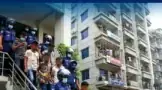 চট্টগ্রামের খুলশীতে ৮ তলা ভবনে যৌথ অভিযান: চীন-পাকিস্তানসহ ৬৩ বিদেশি নাগরিক আটক